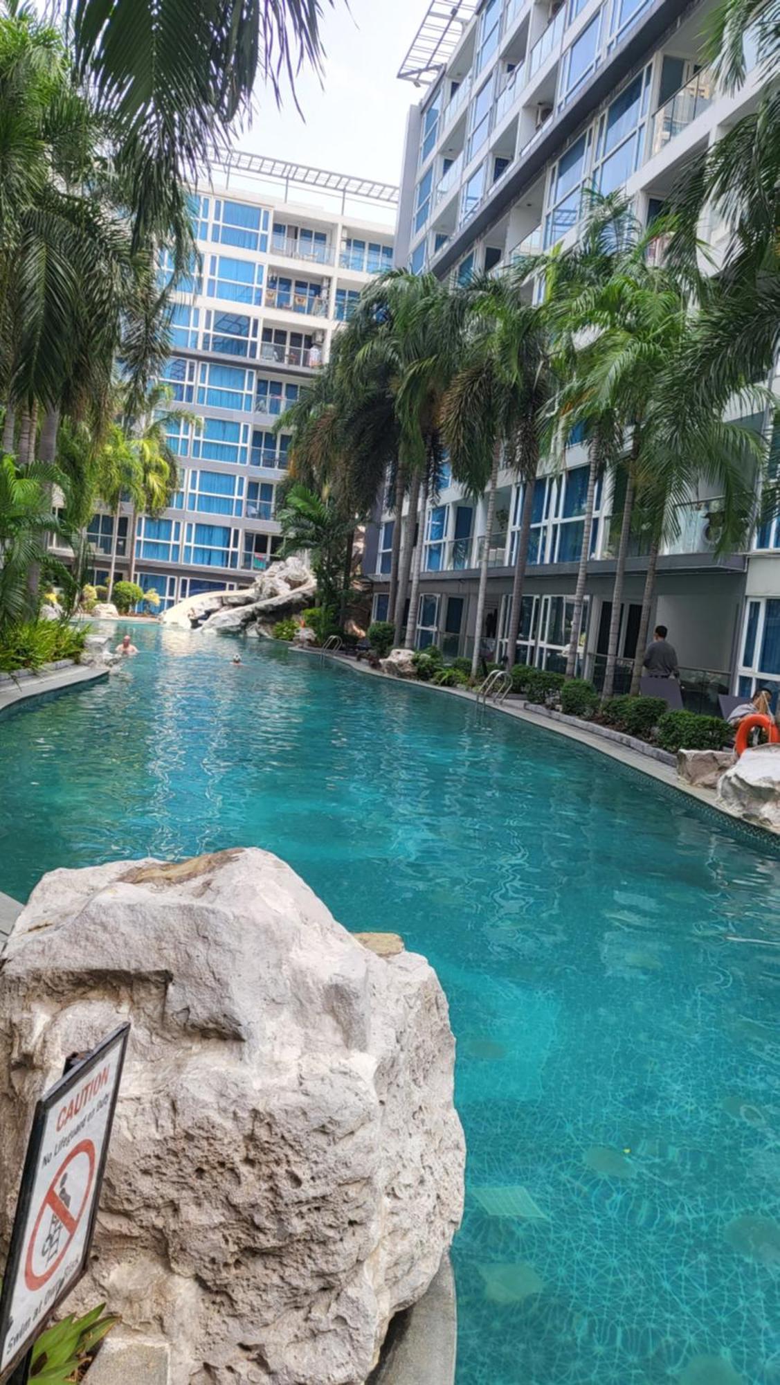 Centara Avenue Residence By Patsamon Pattaya Zewnętrze zdjęcie